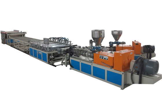 Dwa Wkręt WPC drzwi Board Wytłaczarka / Plastic Sheet Wytłaczarka do PVC panelu 915mm / 1220mm