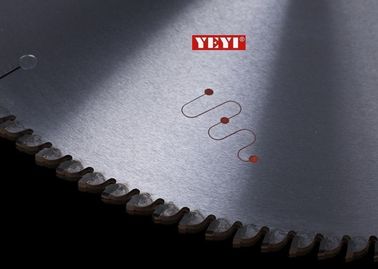 Plastikowych i aluminiowych Cięcie brzeszczoty 450 x 4,0 x 3,2 x 120T, Metal Blade Cut