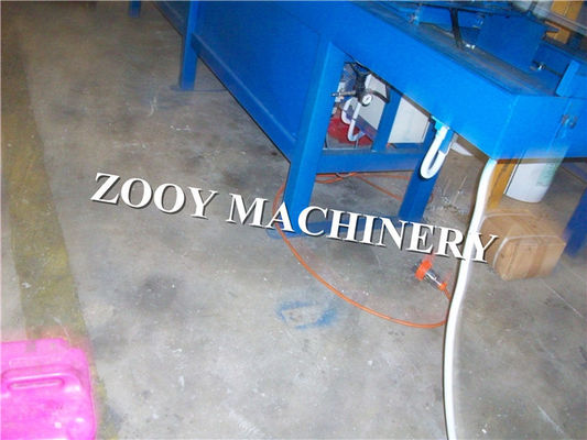 z blachy aluminiowej z płyty gipsowo-kartonowej Stud i śledzić walcowanie Machine z hydraulicznym Cięcie